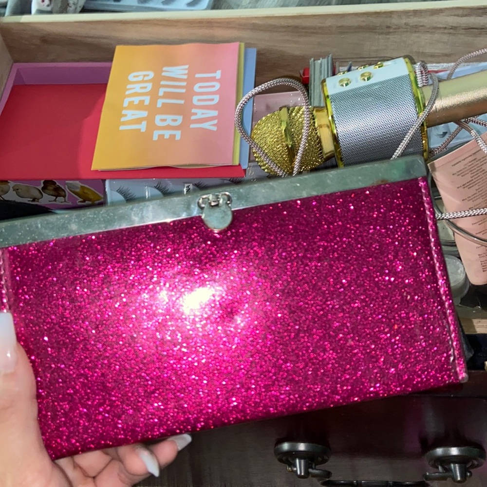 pink clutch/wallet